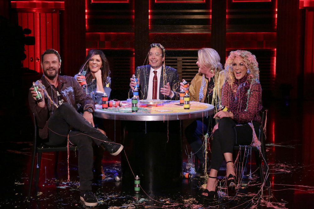 THE TONIGHT SHOW STARRING JIMMY FALLON -- Episode 0570 -- Pictured: (l-r) Karen Fairchild, Jimi Westbrook, Phillip Sweet, and Kimberly Schlapman of musical guest Little Big Town play "Stranger Strings" with host Jimmy Fallon (center) on November 14, 2016 -- (Photo by: Andrew Lipovsky/NBC)